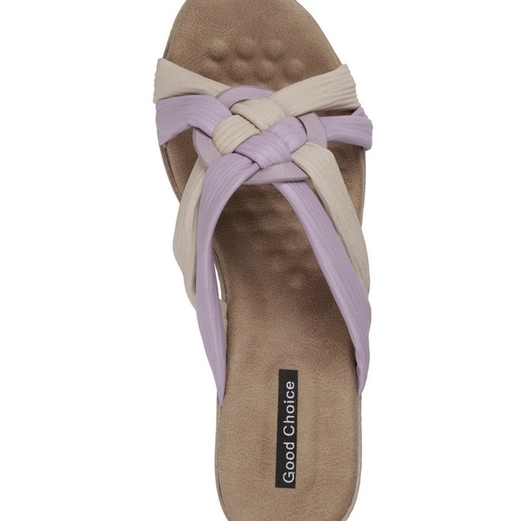Casual Comfort Women's Sandals - Beige and Lavender NWT - Picture 1 of 7